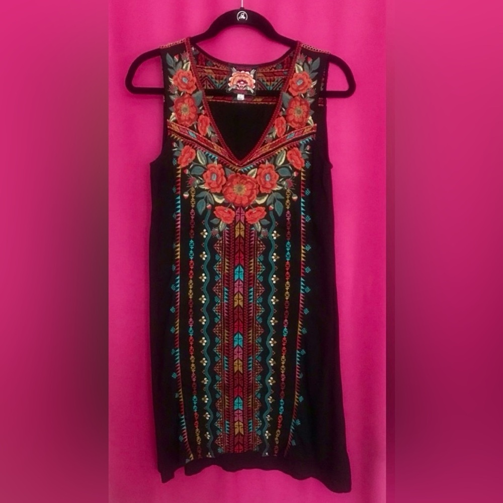 SALE❣️ Johnny Was Sleeveless A-Line Embroidered Dress